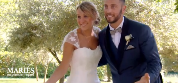 Caroline et Raphaël se sont mariés dans l'émission "Mariés au premier regard" sur M6.