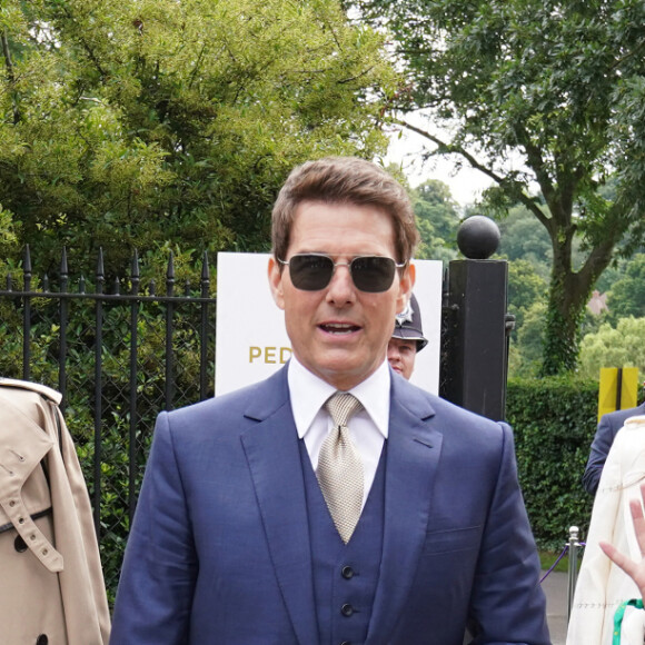 Tom Cruise, Pom Klementieff et Hayley Atwell arrivent pour la finale Dames du tournoi de tennis de Wimbledon au All England Lawn Tennis and Croquet Club à Londres, Royaume Uni, le 10 juillet 2021.