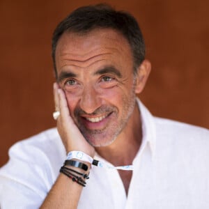 Nikos Aliagas au village des Internationaux de France de Roland Garros à Paris. © JB Autissier / Panoramic / Bestimage