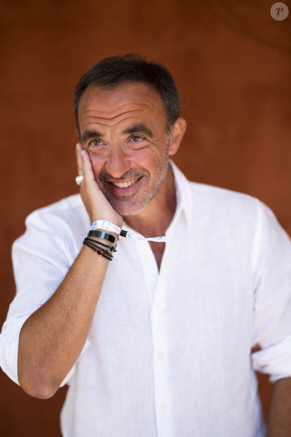 Nikos Aliagas au village des Internationaux de France de Roland Garros à Paris. © JB Autissier / Panoramic / Bestimage