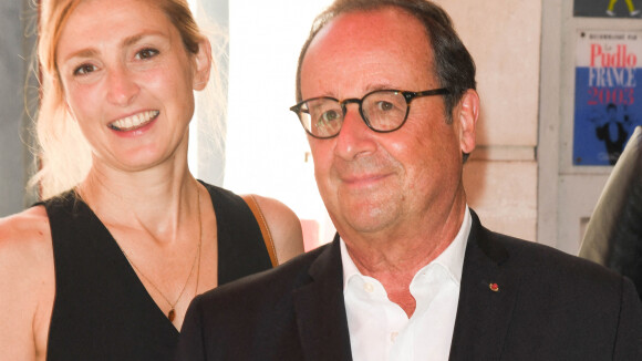 François Hollande dans les bras de Julie Gayet ! Le couple se lâche