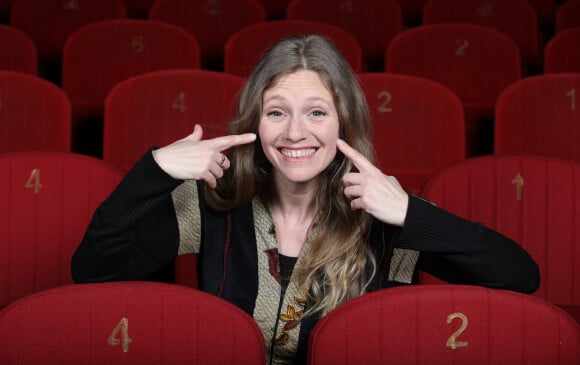 Exclusif - Magalie Madison lors d'un rendez-vous pour la pièce "Derniers Baisers" au théâtre de la Grande Comédie à Paris le 18 Avril 2019. © Denis Guignebourg / Bestimage