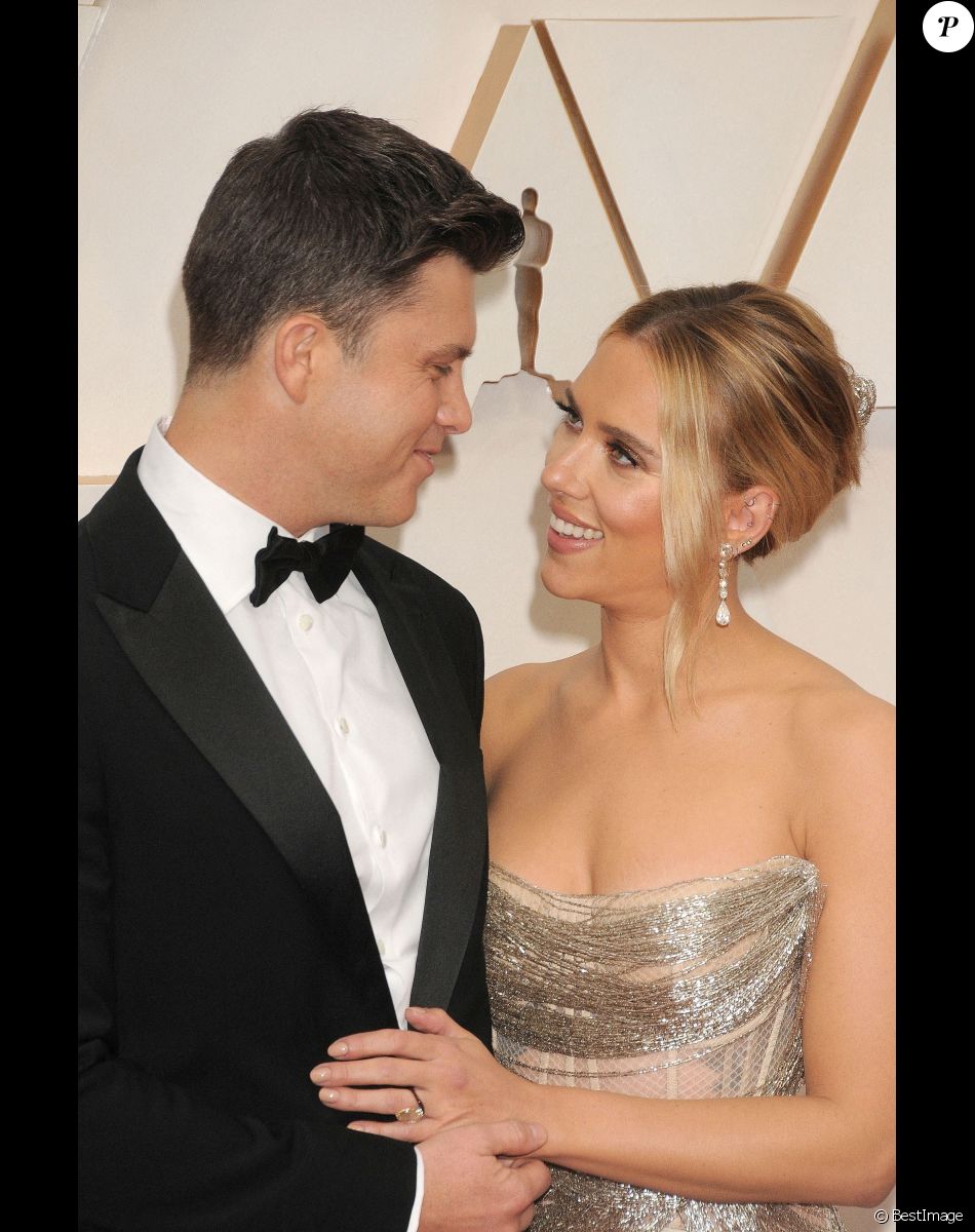 Scarlett Johansson et son mari Colin Jost ont accueilli leur premier enfant (le deuxième de l'actrice). Colin en a dévoilé le sexe et le prénom.