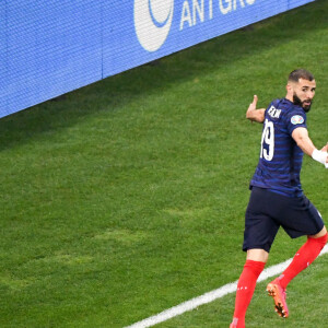 Karim Benzema - Match de football de l'Euro 2020 : La France s'incline devant la Suisse après les tirs au but au stade Arena Nationala à Bucarest le 28 juin 2021. © Anthony Bibard / FEP/Panoramic / Bestimage