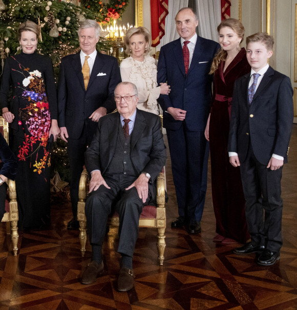 Le roi Philippe de Belgique, la reine Mathilde de Belgique, le roi Albert II de Belgique, la princesse Astrid de Belgique, le prince Lorenz de Belgique, la princesse Elisabeth de Belgique et le prince Emmanuel de Belgique - Concert de Noël en présence de la famille royale au palais à Bruxelles le 18 décembre 2019.