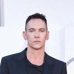 Jonathan Rhys-Meyers assiste à la projection du film "American Night" lors du 78ème Festival International du Film de Venise, la Mostra. Le 8 septembre 2021
