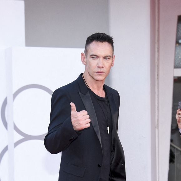 Jonathan Rhys-Meyers assiste à la projection du film "American Night" lors du 78ème Festival International du Film de Venise, la Mostra. Le 8 septembre 2021
