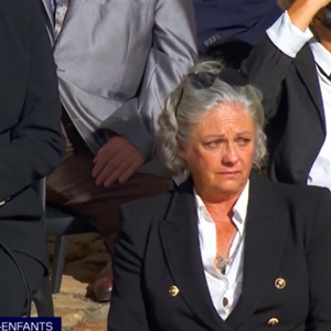 Paul Belmondo et son épouse Luana Belmondo - Hommage national rendu à Jean-Paul Belmondo dans la Cour d'honneur de l'Hôtel des Invalides. Paris. Le 9 septembre 2021.