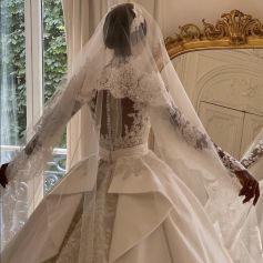 Le mannequin Jasmine Tookes s'est mariée dans une robe Zuhair Murad. Septembre 2021.