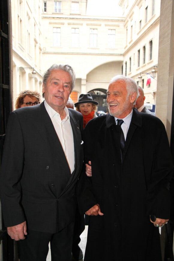 Alain Delon et Jean-Paul Belmondo à Paris. Le 15 novembre 2016. © Didier Sabardin/Bestimage