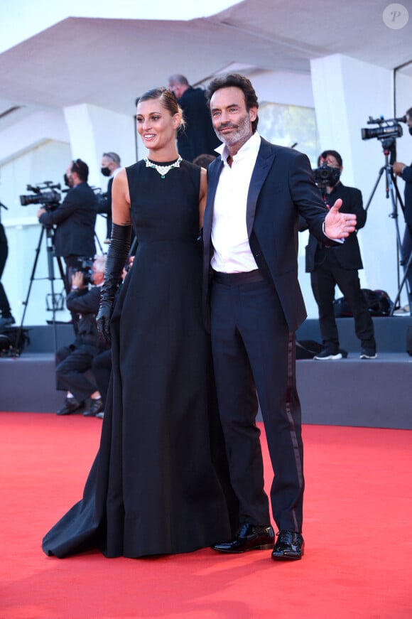 Anthony Delon et Sveva Alviti lors de la cérémonie d'ouverture de la 77ème édition du festival international du film de Venise (Mostra).