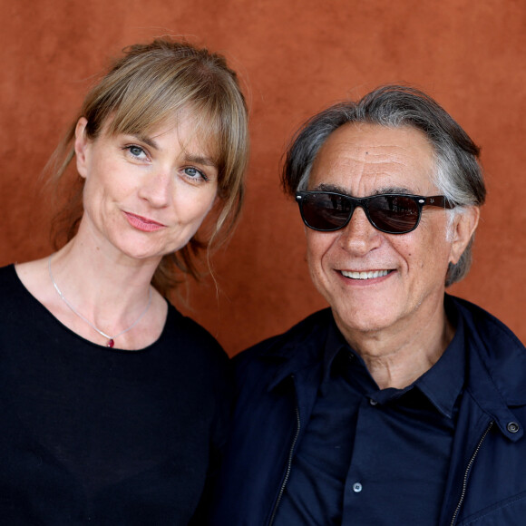 Richard Berry et sa femme Pascale Louange au village lors des internationaux de tennis de Roland Garros à Paris. © Jacovides-Moreau/Bestimage