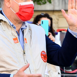 Exclusif - Le prince Albert II de Monaco - Départ à Monaco de la 30e édition du Rallye Aïcha des Gazelles du Maroc, catégorie E-Gazelle Vinci Immobilier. Le 18 septembre 2021. © Bruno Bebert/Bestimage