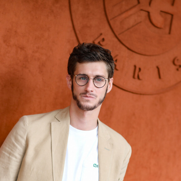 Jean-Baptiste Maunier - Célébrités dans le village des internationaux de France de tennis de Roland Garros à Paris, France, le 31 mai 2019. © Jacovides-Moreau/Bestimage 