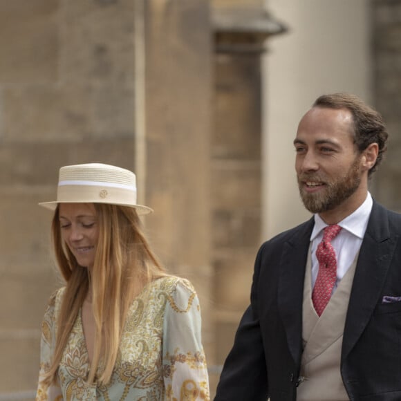 James Middleton et sa compagne Alizee Thevenet - Mariage de Lady Gabriella Windsor avec Thomas Kingston dans la chapelle Saint-Georges du château de Windsor le 18 mai 2019.