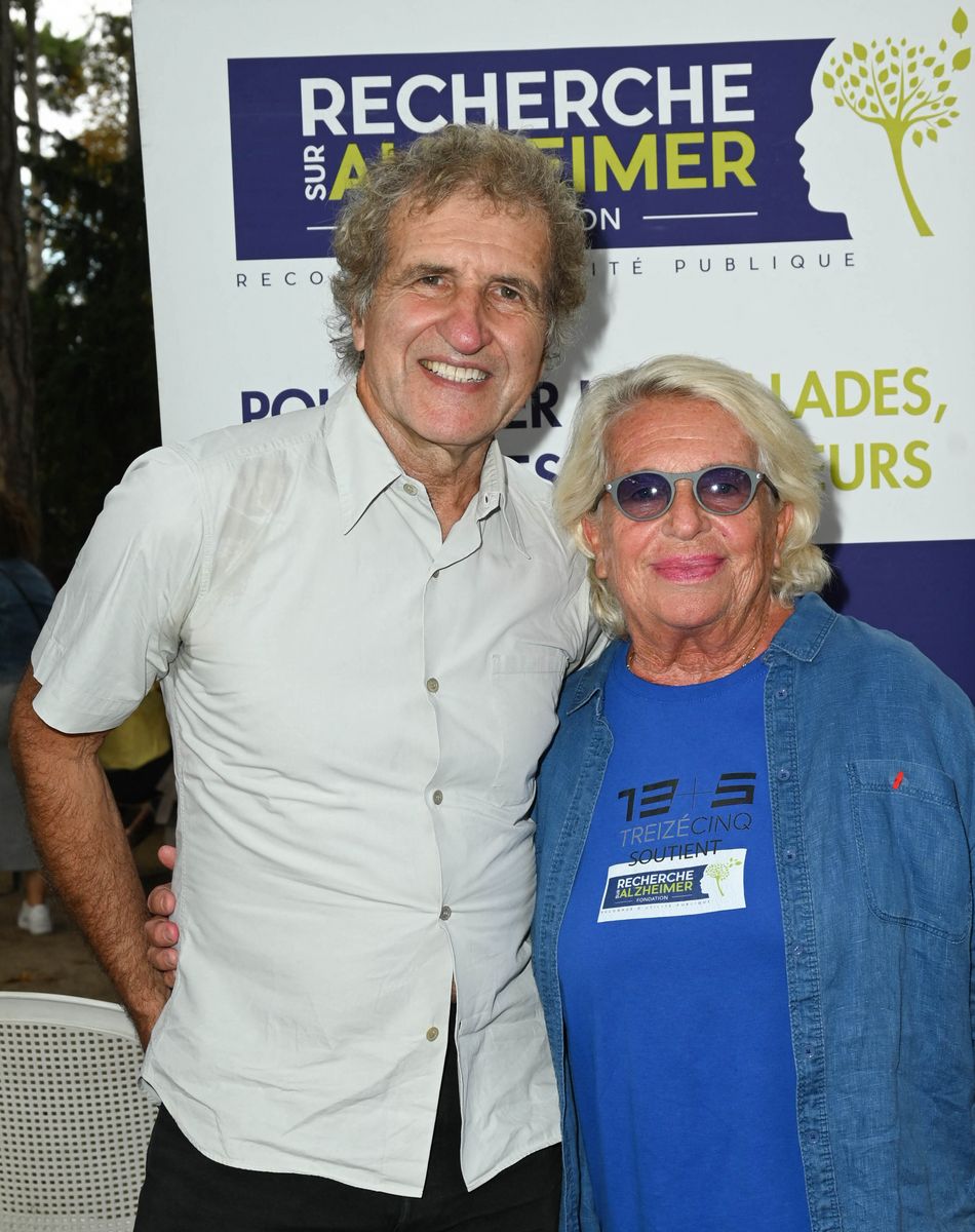 Exclusif - Gérard Leclerc et Véronique de Villèle - 5ème édition du Trophée "Ne perdez pas la boule", en faveur de la recherche sur la maladie d'Alzheimer au Boulodrome de la Boule du lac Saint James à Paris dans le cadre de la Journée mondiale de la maladie d'Alzheimer le 16 septembre 2021. © Coadic Guirec/Bestimage