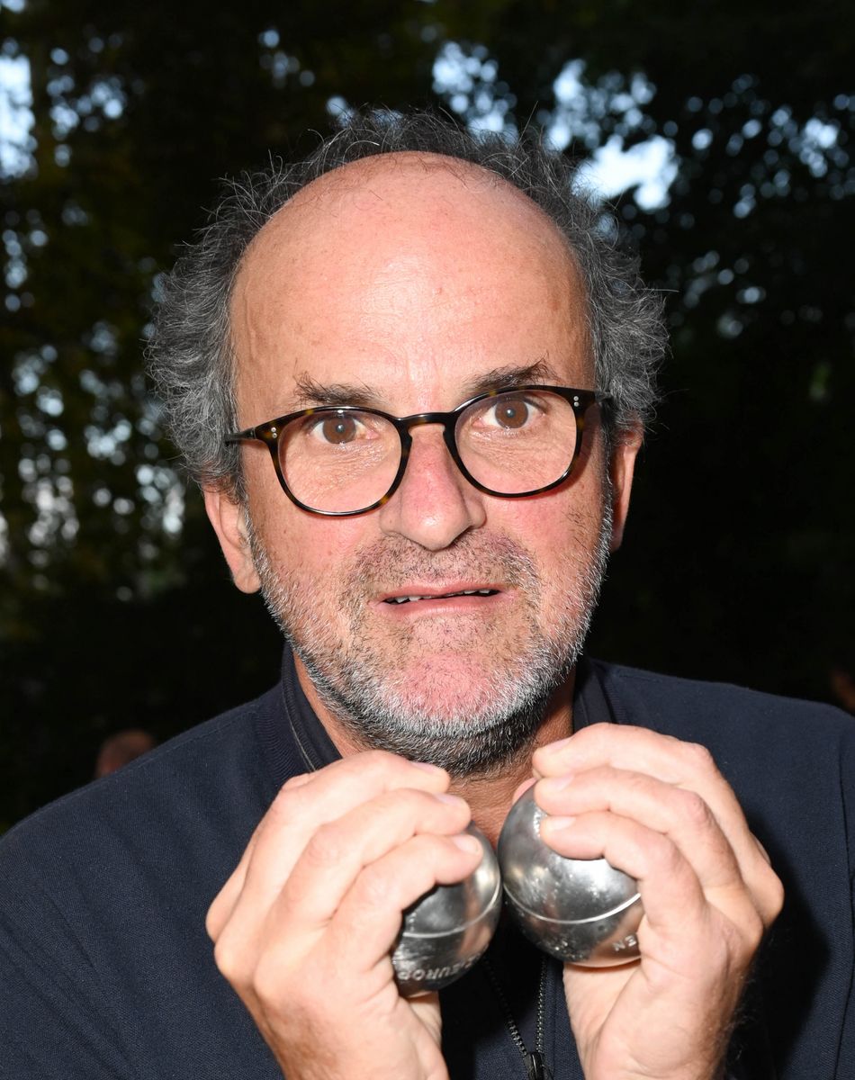 Exclusif - Lionel Abelanski - 5ème édition du Trophée "Ne perdez pas la boule", en faveur de la recherche sur la maladie d'Alzheimer au Boulodrome de la Boule du lac Saint James à Paris dans le cadre de la Journée mondiale de la maladie d'Alzheimer le 16 septembre 2021. © Coadic Guirec/Bestimage