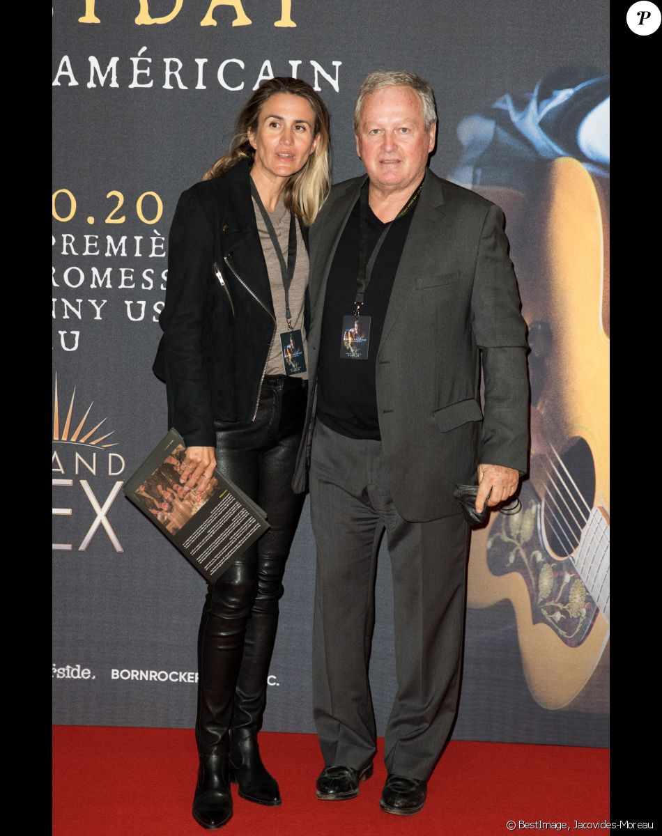 André Boudou et sa femme Adine - Projection au Grand Rex à Paris des documentaires "Johnny USA" et "A nos promesses" à l'occasion de la Journée Spéciale Johnny, son rêve américain. Le 21 octobre 2020 © Jacovides-Moreau / Bestimage