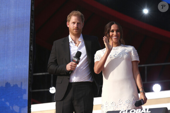 Le prince Harry et Meghan Markle sur la scène du "Global Citizen Live Festival" à Central Park à New York, le 25 septembre 2021. © Sonia Moskowitz Gordon/ZUMA Press Wire/Bestimage