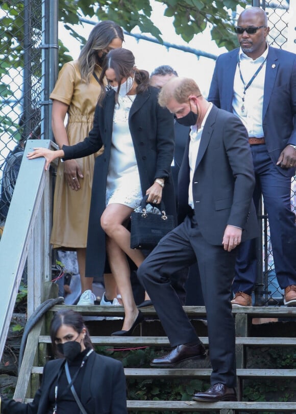 Le prince Harry et Meghan Markle quittent le "Global Citizen Live Festival" à Central Park à New York, le 25 septembre 2021.
