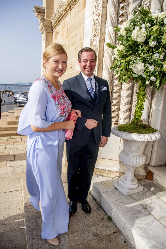 Guillaume de Luxembourg et son épouse Stéphanie - Mariage religieux de la princesse Astrid de Liechtenstein et Ralph Worthington en l'église Duomo di Santa Maria Assunta de Orbetello en Italie le 25 septembre 2021