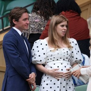 La princesse Beatrice d'York (enceinte) et son mari Edoardo Mapelli Mozzi au tournoi de Wimbledon au All England Lawn Tennis and Croquet Club à Londres,