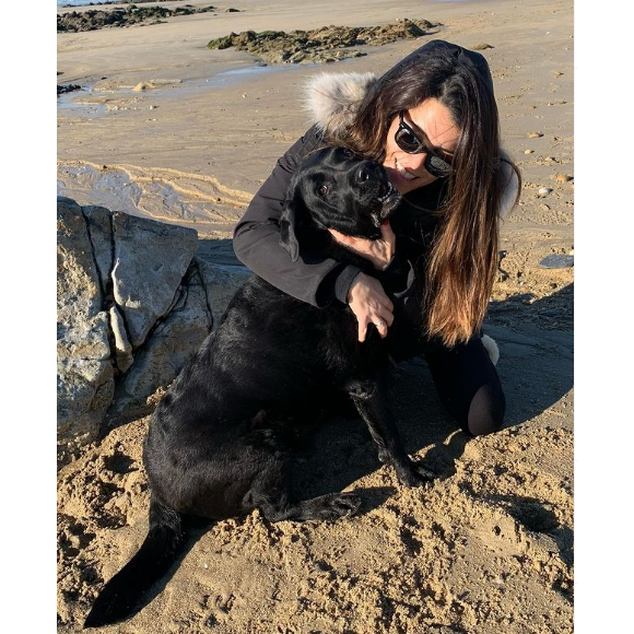 Karine Ferri avec son chien Dolmen sur Instagram