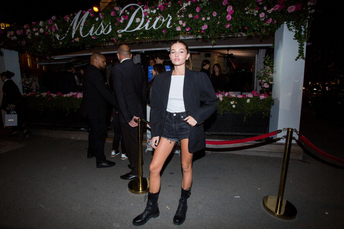 Photo Thylane Blondeau La Soir E Miss Dior Au Restaurant L Avenue En Marge De La Fashion