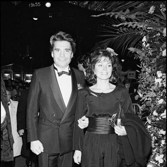 Archives - Bernard Tapie et sa femme Dominique à la soirée des 7 d'Or en 1985