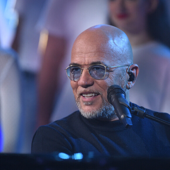 Exclusif - Pascal Obispo - Enregistrement de l'émission "300 Choeurs chantent les plus belles comédies musicales" à Paris, qui est diffusée le 30 septembre sur France 3 © Giancarlo Gorassini / Bestimage