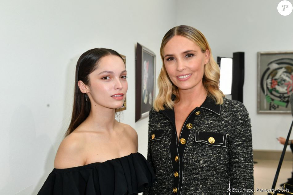 Lola Le Lann et Lilou Fogli au défilé de mode Giambattista Valli lors