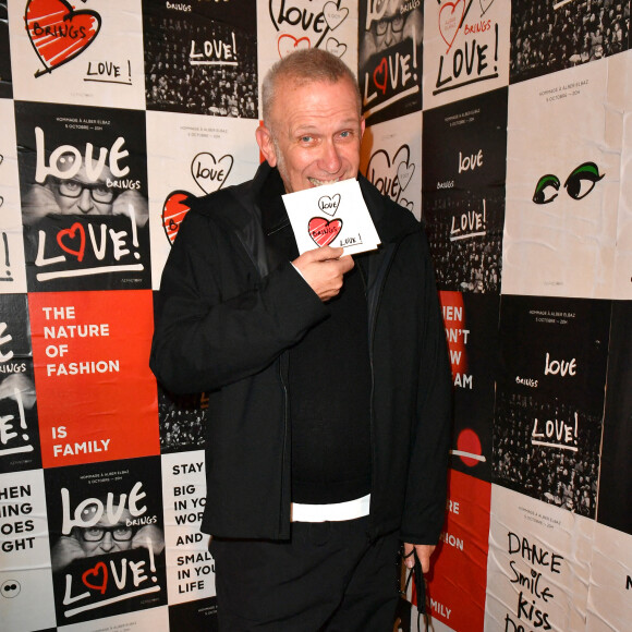 Jean-Paul Gaultier au défilé "Love Brings Love" de la maison AZ Factory, en hommage au défunt Alber Elbaz, lors de la Fashion Week prêt-à-porter printemps/été 2022 au Carreau du Temple. Paris, le 5 octobre 2021. © Veeren Ramsamy / Christophe Clovis / Bestimage