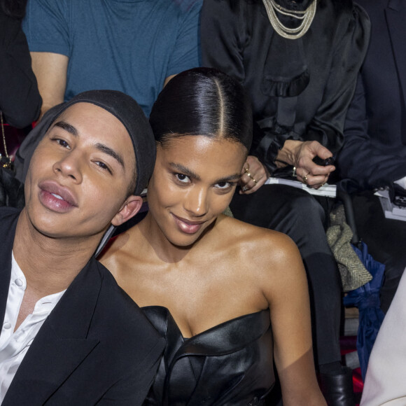 Olivier Rousteing et Tina Kunakey au défilé "Love Brings Love" de la maison AZ Factory, en hommage au défunt Alber Elbaz au Carreau du Temple à Paris le 5 octobre 2021. © Olivier Borde / Bestimage