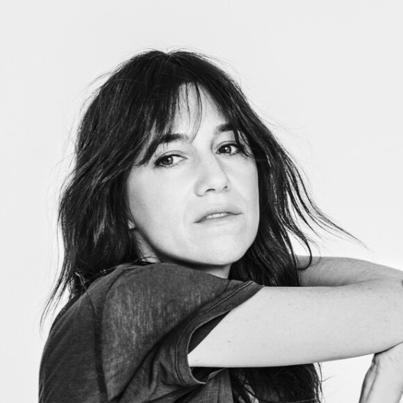 Charlotte Gainsbourg dévoile une nouvelle collection capsule pour Zara, octobre 2021.