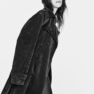 Charlotte Gainsbourg dévoile une nouvelle collection capsule pour Zara, octobre 2021.