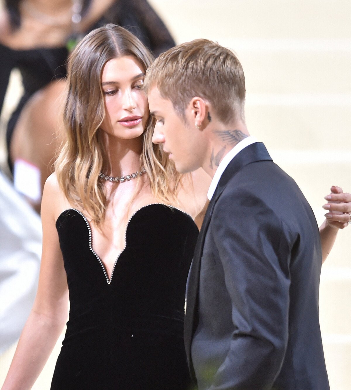 Photo : Justin Bieber and Hailey Bieber au photocall de la soirée du MET  Gala (Met Ball) à New York, le 13 septembre 2021. - Purepeople