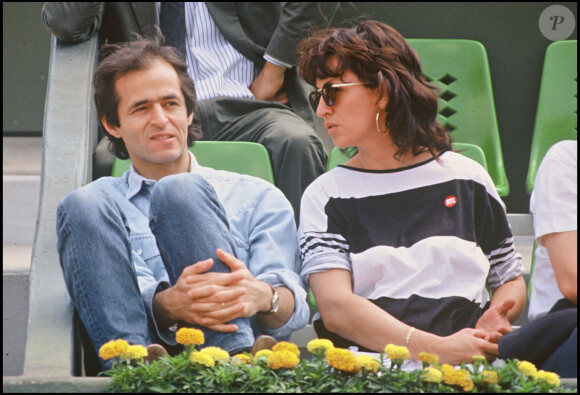 Jean-Jacques Goldman avec sa femme Catherine à Roland-Garros en 1990.