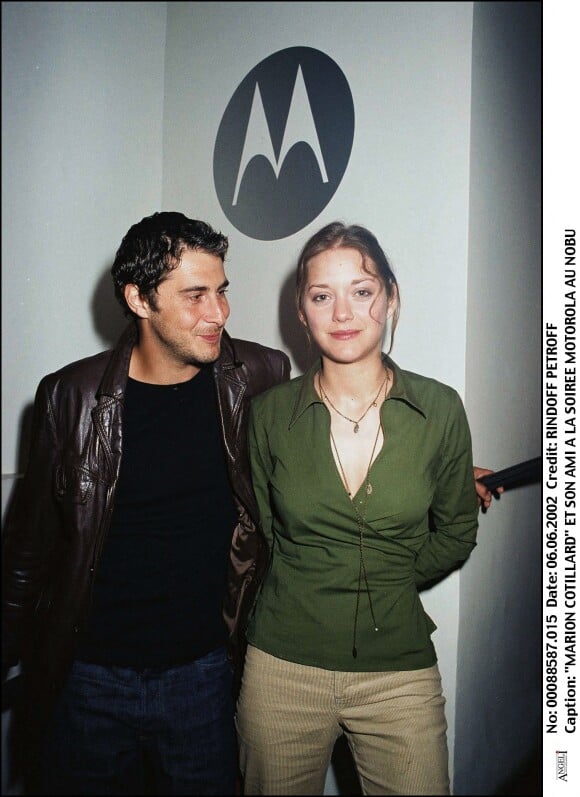 Marion Cotillard et son ami Stéphan Guérin-Tillié à la soirée Motorola au Nobu.