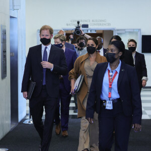 Le prince Harry et Meghan Markle sortent d'un rendez-vous avec le secrétaire général des Nations Unies à New York le 25 septembre 2021. © Luiz Rampelotto/ZUMA Press Wire / Bestimage