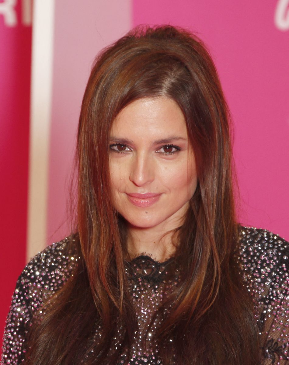 Ivana Lotito - 5ème soirée du 4ème Canneseries au Palais des Festivals à Cannes, le 12 octobre 2021. © Christophe Aubert via Bestimage