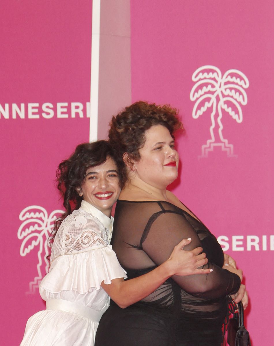 Einat Holland, Maya Landsmann de la série "Sad City Girls" - 5ème soirée du 4ème Canneseries au Palais des Festivals à Cannes, le 12 octobre 2021. © Christophe Aubert via Bestimage