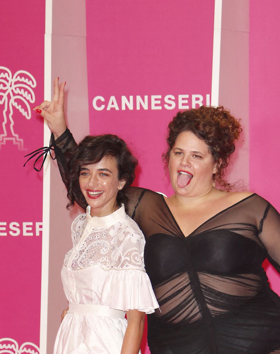 Einat Holland, Maya Landsmann de la série "Sad City Girls" - 5ème soirée du 4ème Canneseries au Palais des Festivals à Cannes, le 12 octobre 2021. © Christophe Aubert via Bestimage