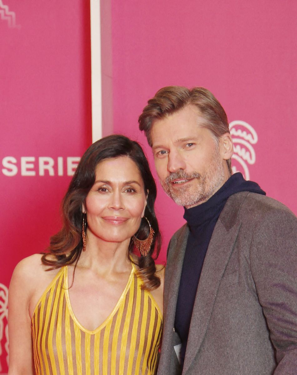 Le président du jury Nikolaj Coster Waldau et sa femme Nukaaka Coster Waldau - 5ème soirée du 4ème Canneseries au Palais des Festivals à Cannes, le 12 octobre 2021. © Christophe Aubert via Bestimage