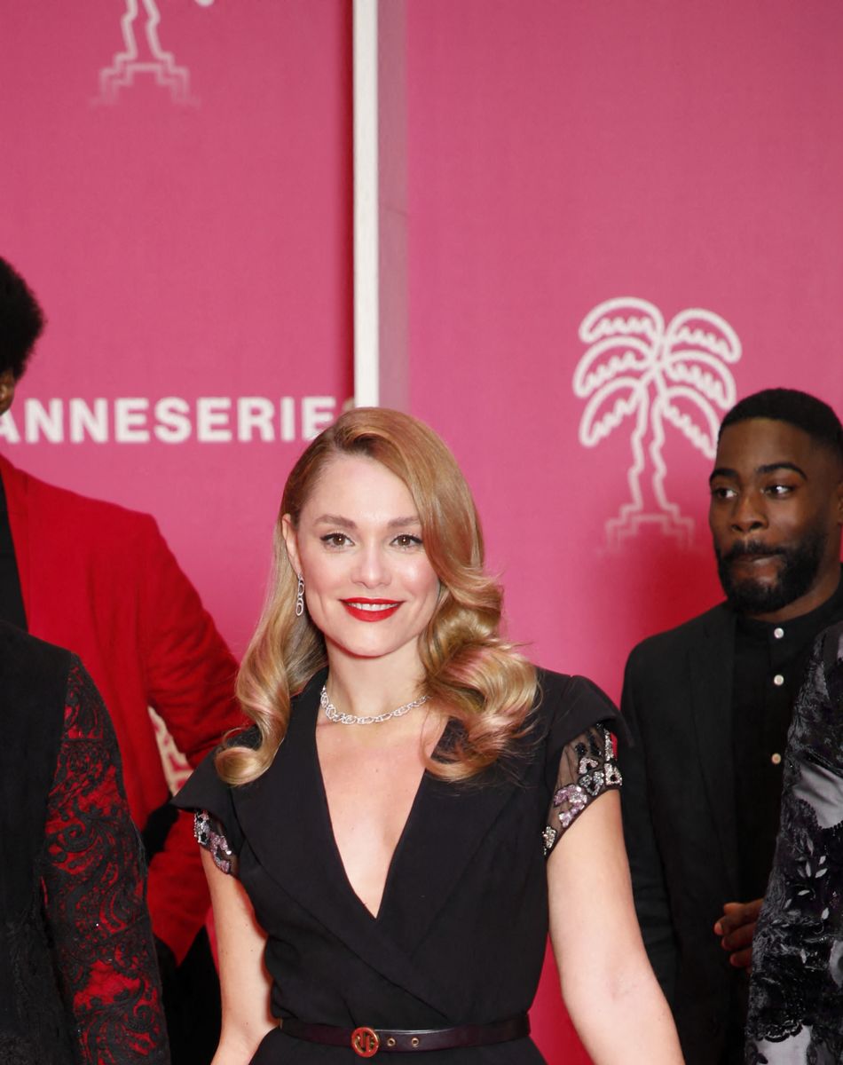 Joy Esther de la série I-ART 5ème soirée du 4ème Canneseries au Palais des Festivals à Cannes, le 12 octobre 2021. © Christophe Aubert via Bestimage
