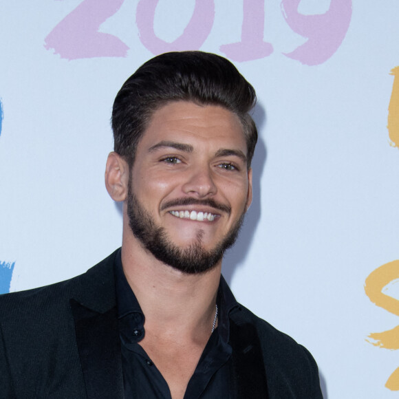 Rayane Bensetti - Photocall - Etam Live Show 2019 au Stade Roland Garros à Paris le 24 septembre 2019. © Rachid Bellak / Bestimage