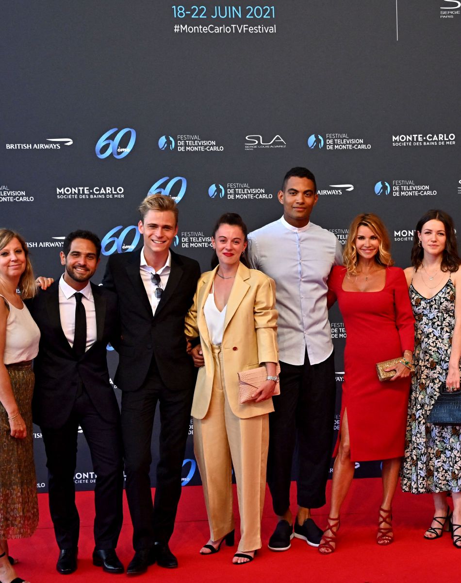 Samy Gharbi, Hector Langevin, Camille Genau, Terence Telle, Ingrid Chauvin, Julie Sassoust, Aurelie Pons ,Clement Remiens, Alexandre Brasseur, Catherine Marchal et Sarah Farahmand lors de la soirée d'ouverture du 60ème Festival de Télévision de Monte-Carlo au Grimaldi Forum à Monaco, le 18 juin 2021. © Bruno Bébert/Bestimage