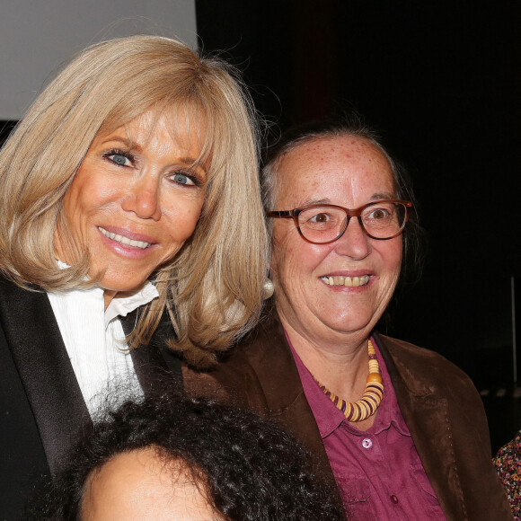 Exclusif - Brigitte Macron assiste à la présentation de la campagne nationale de sensibilisation au handicap au ministère des solidarités et de la santé à Paris le 13 octobre 2021. © Panoramic / Bestimage