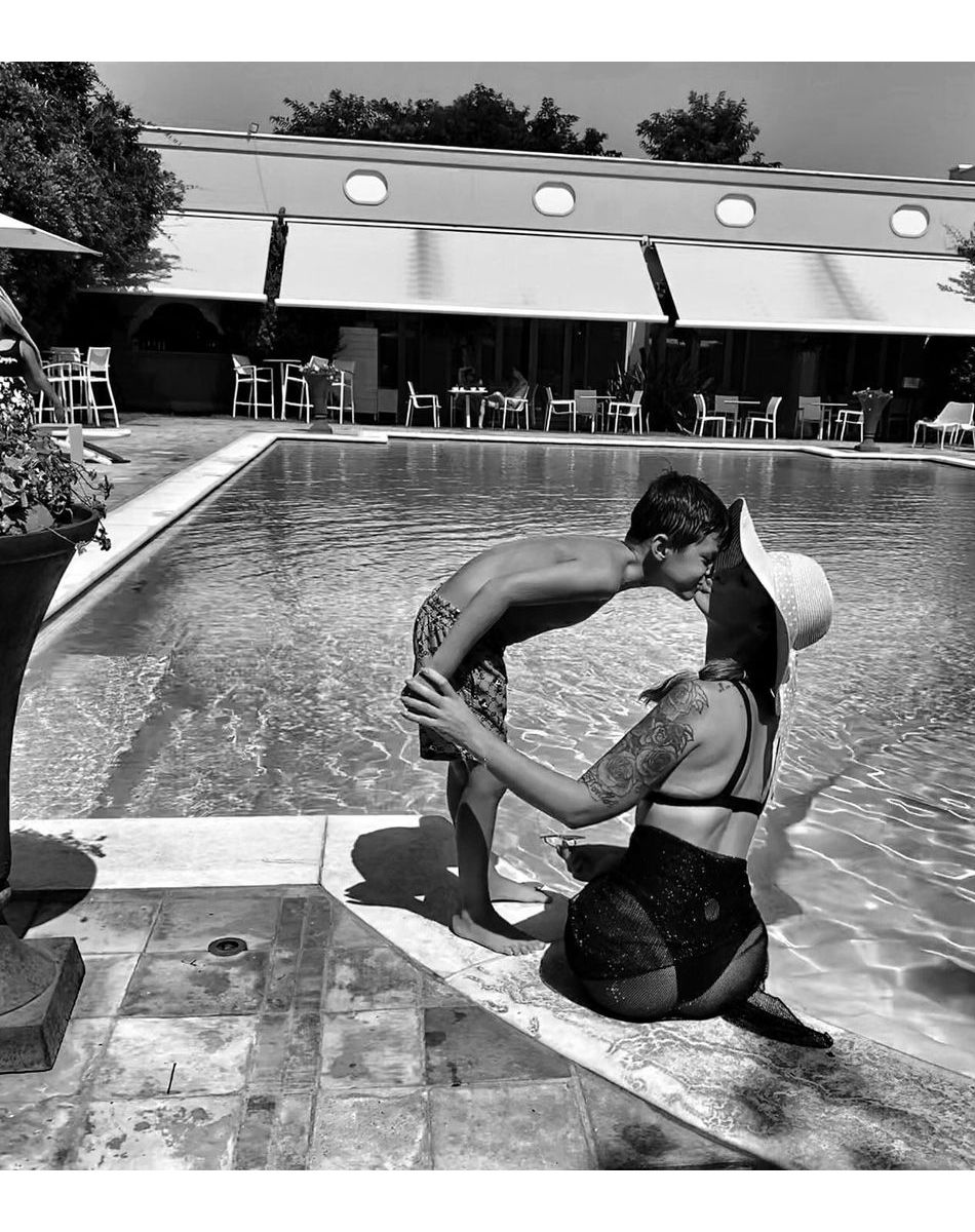 Emilie Nef Naf, maman de deux enfants, s'affiche divine sur Instagram.