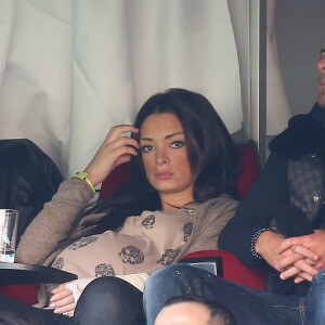 Emilie Nef Naf (enceinte) et son compagnon Jeremy Menez - People au match de football Psg-Sochaux au Parc des Princes, le 29 septembre 2012.