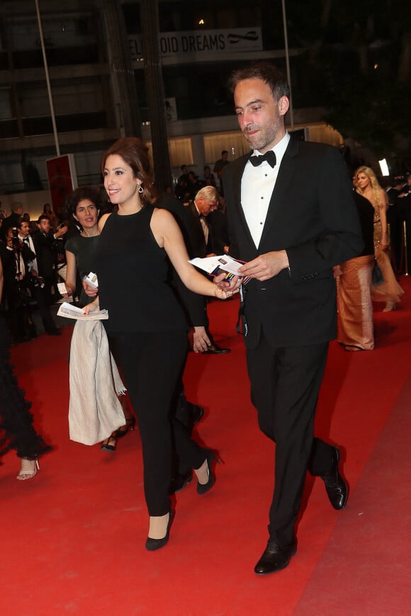 Léa Salamé et son compagnon Raphaël Glucksmann - Montée des marches du film "Le Redoutable" lors du 70ème Festival International du Film de Cannes. Le 21 mai 2017.